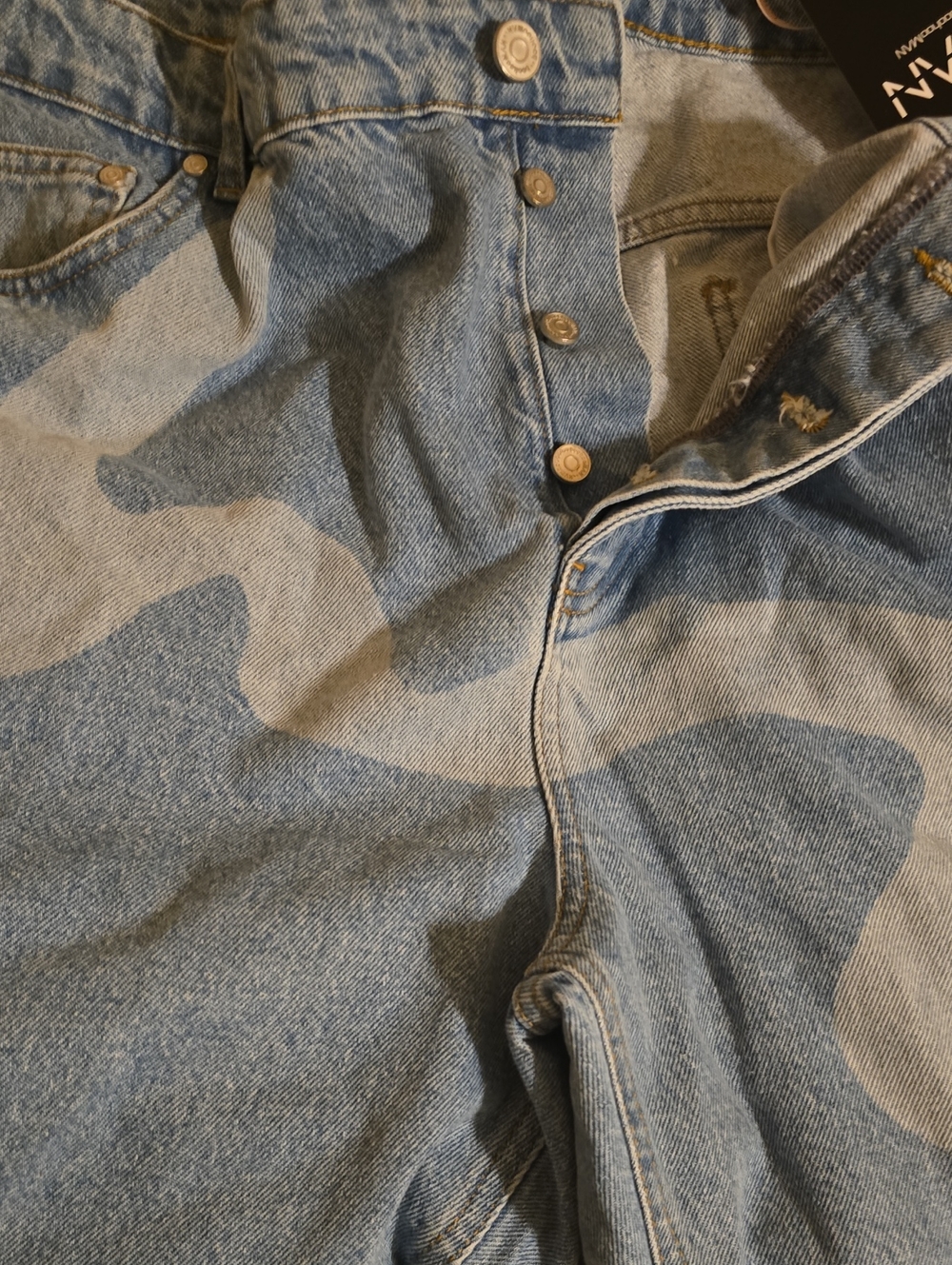 Boohoo MAN Jeans Men's Sz 44 Light Blue Button-fly Straight Leg Abstract Print